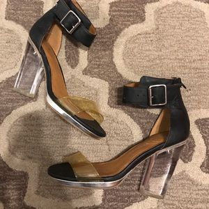 LAST CHANCE Jeffrey Campbell Black and Lucite Heel